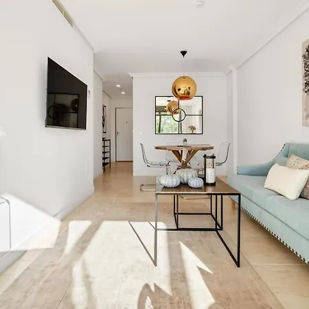 Appartamento Beautiful Renovated With Pool Rdr477 Estepona